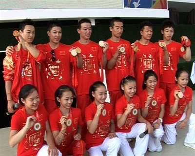 【動画】北京五輪閉幕、壮大な大会後も残る懸念