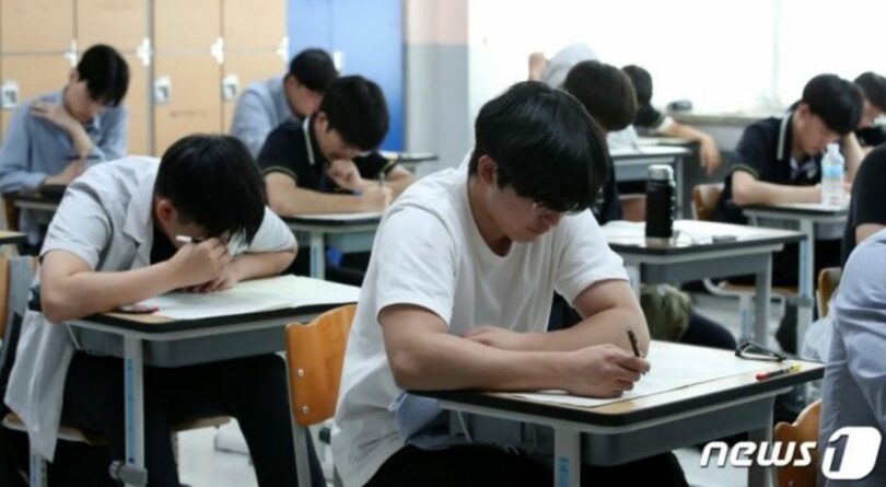 全国連合学力評価(c)news1