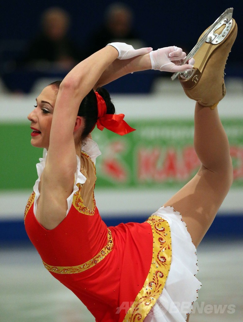 ソトニコワが女子SP首位に、フィギュア欧州選手権
