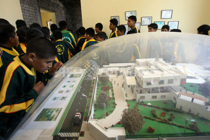 日本大使公邸占拠事件、解決から10周年 - ペルー