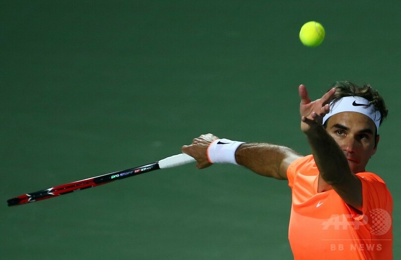 フェデラー、ジョコビッチ下しキャリア通算84度目の優勝 ドバイ・テニス選手権