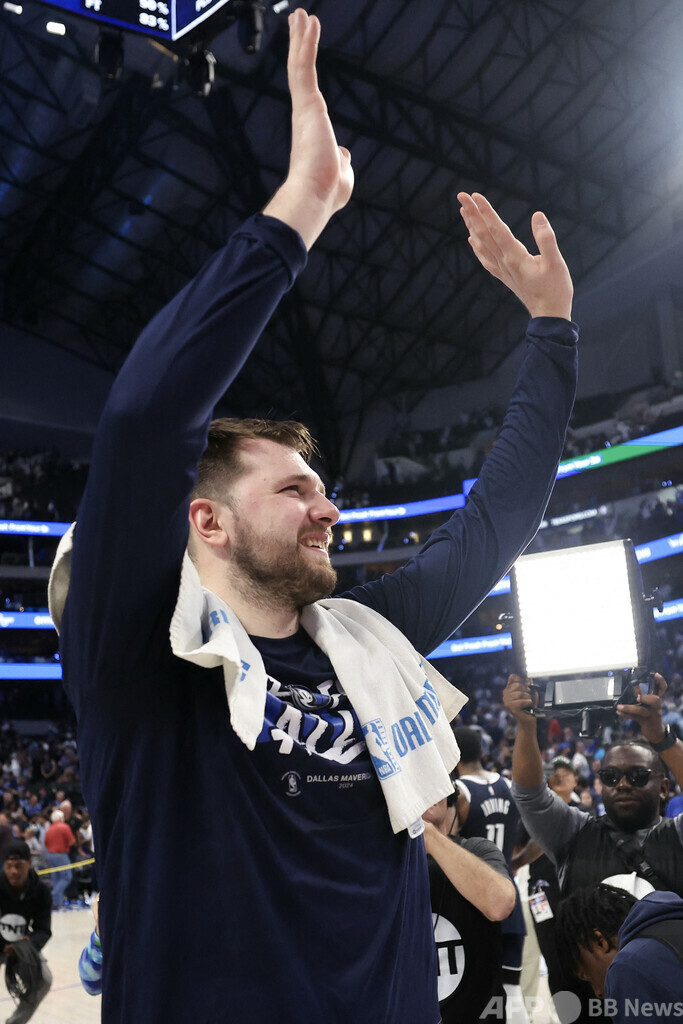 マーベリックス3連勝で王手 ドンチッチ、アービングが躍動