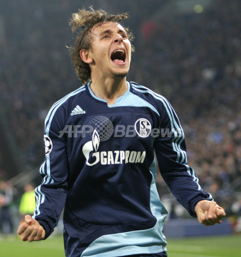 シャルケ ローゼンボリを降しグループ2位で決勝トーナメントへ