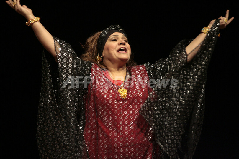 バグダッドで『Baghdadi Love Circle』が上演される