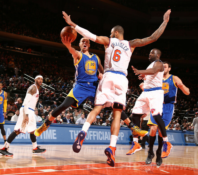 カリーがトリプルダブルの活躍！ウォリアーズがニックスに快勝