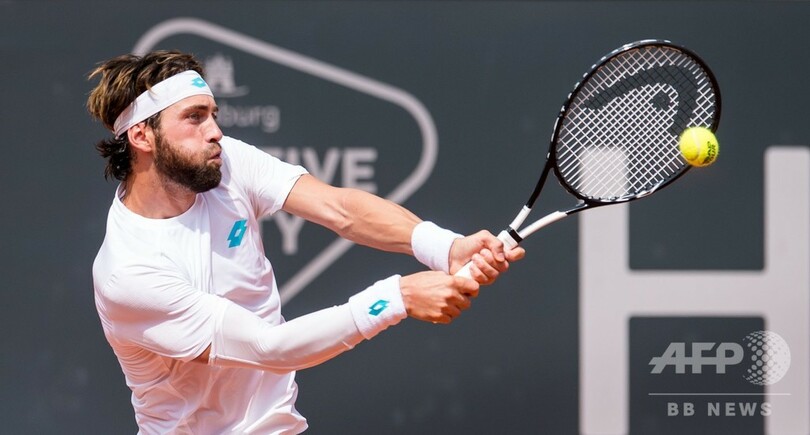 バシラシビリがハンブルクOP連覇、ルブレフに競り勝つ