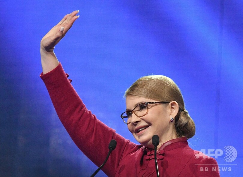 ウクライナ大統領選、ティモシェンコ元首相が出馬 支持率トップ