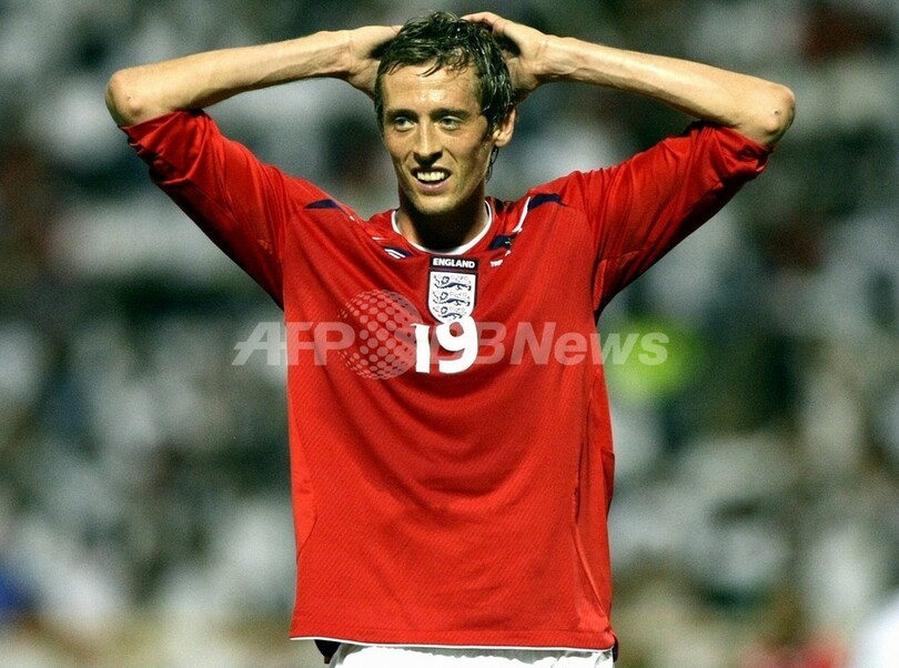 リバプール ポーツマスにクラウチとの交渉を許可