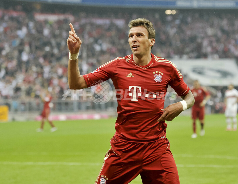 バイエルンがシュツットガルトに圧勝