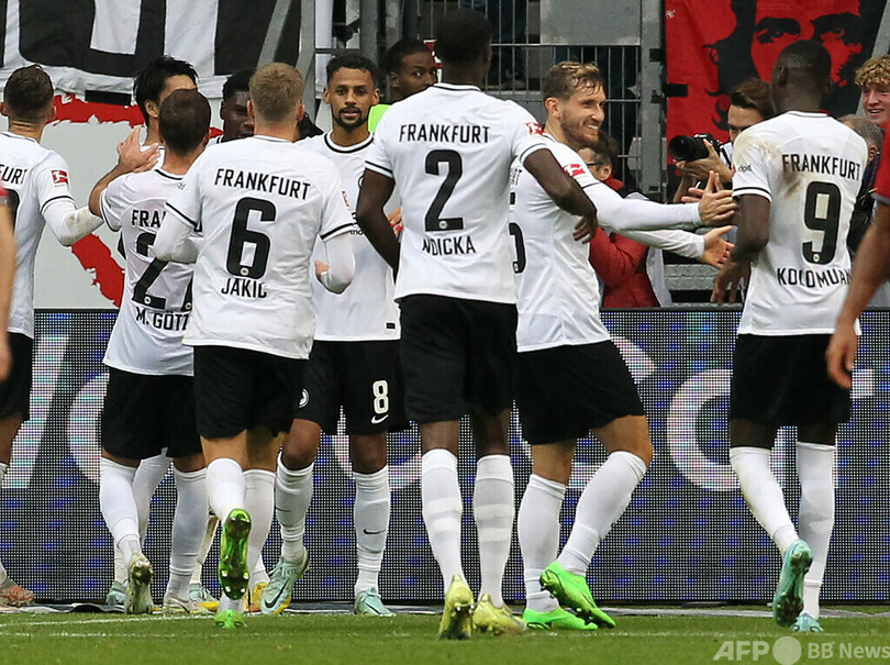 鎌田2Gのフランクフルト快勝、遠藤得点のシュツットガルト今季初勝利