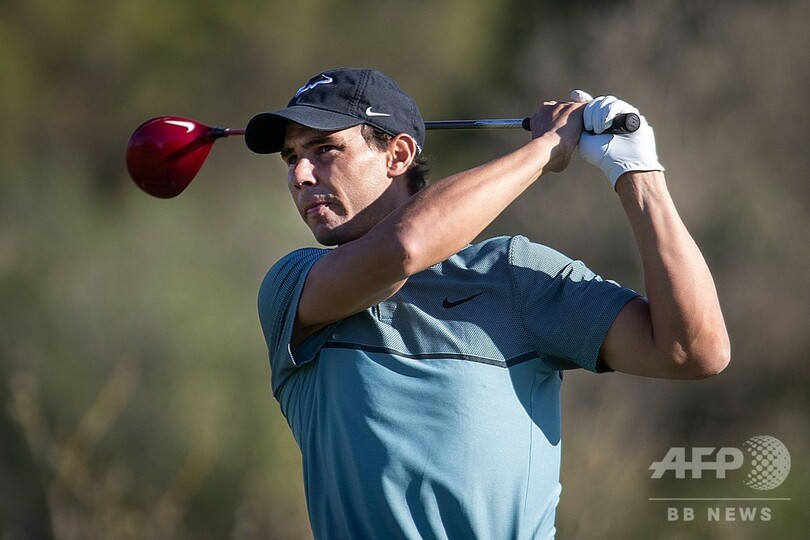 ナダルがプロゴルフ大会出場 故郷マヨルカ島で