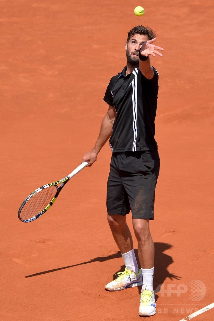 錦織が3年連続でバルセロナOP決勝進出、ペールに快勝