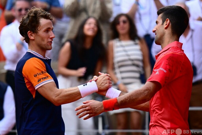 ジョコビッチ「信じられない」 男子最多のGS23勝目 全仏OP