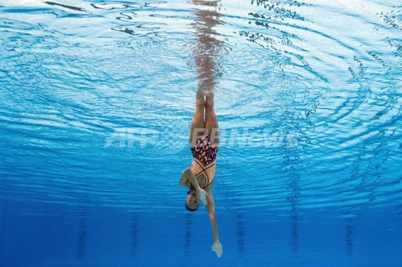 水の中でも美しい・・・水中カメラがとらえた世界水泳シンクロナイズドスイミング