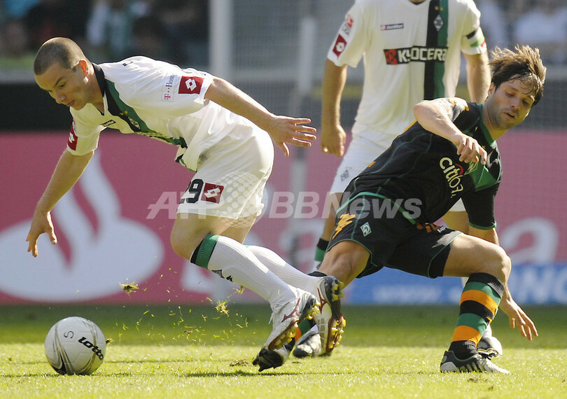 メンヘングラッドバッハ ブレーメンを破りシーズン初勝利