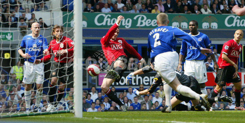 ＜サッカー プレミアリーグ＞マンチェスター・ユナイテッド エバートンを降しリーグ優勝に大きく前進 - 英国