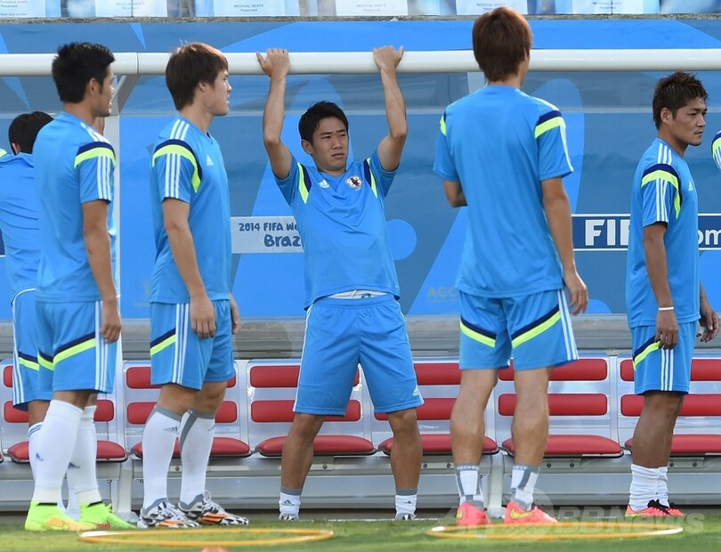 ザック日本、チームプレーで巻き返しなるか