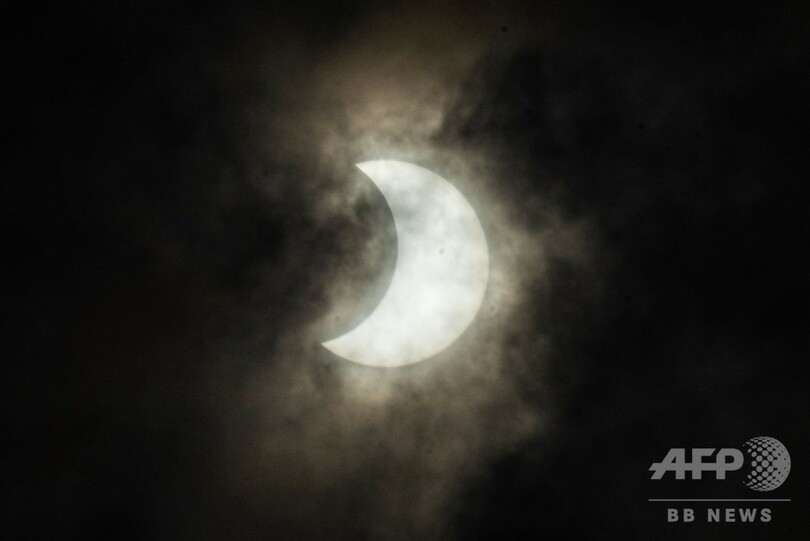 金環日食、中東から東南アジアで観測