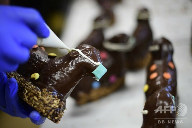 ハッピー・イースター！ マスク姿のお菓子登場 独