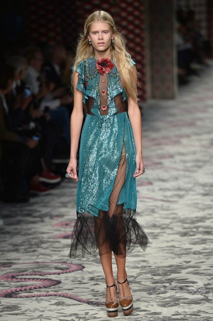 「グッチ」16年春夏コレクション