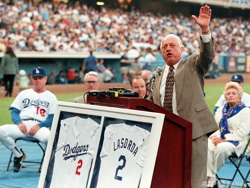 ドジャースの名将ラソーダ氏、心臓発作で死去 93歳