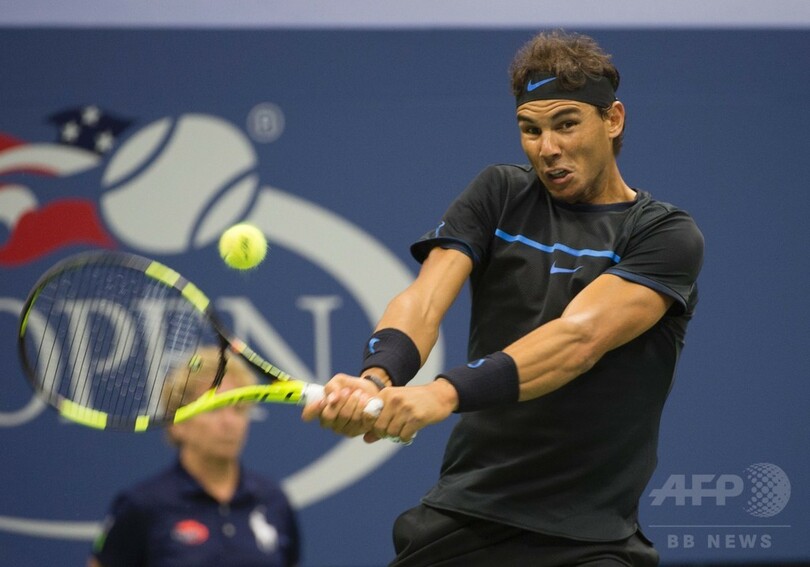 ナダルが3年ぶりに全米16強、股抜きショットも披露