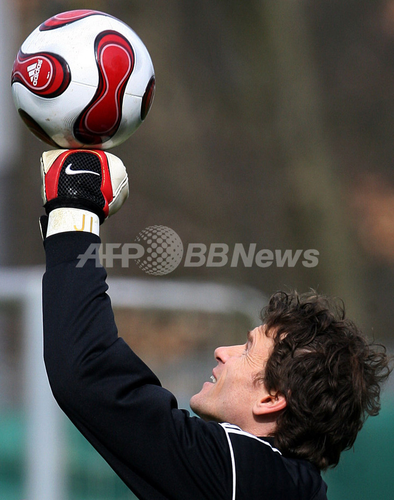 ＜サッカー プレミアリーグ＞レーマン シーズン終了後の移籍報道を否定 - ドイツ