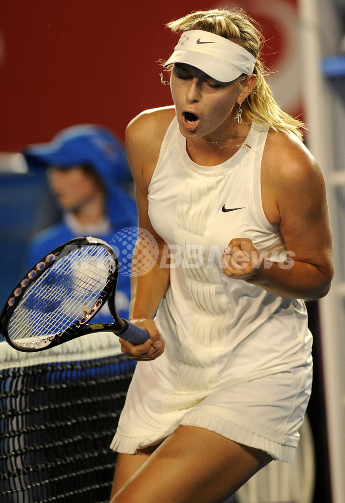 シャラポワ ヤンコビッチを降し2年連続全豪決勝進出