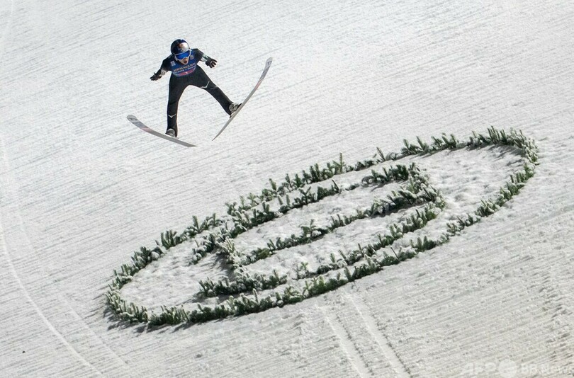 小林陵侑、ジャンプ週間3連勝 2度目の全勝Vに王手