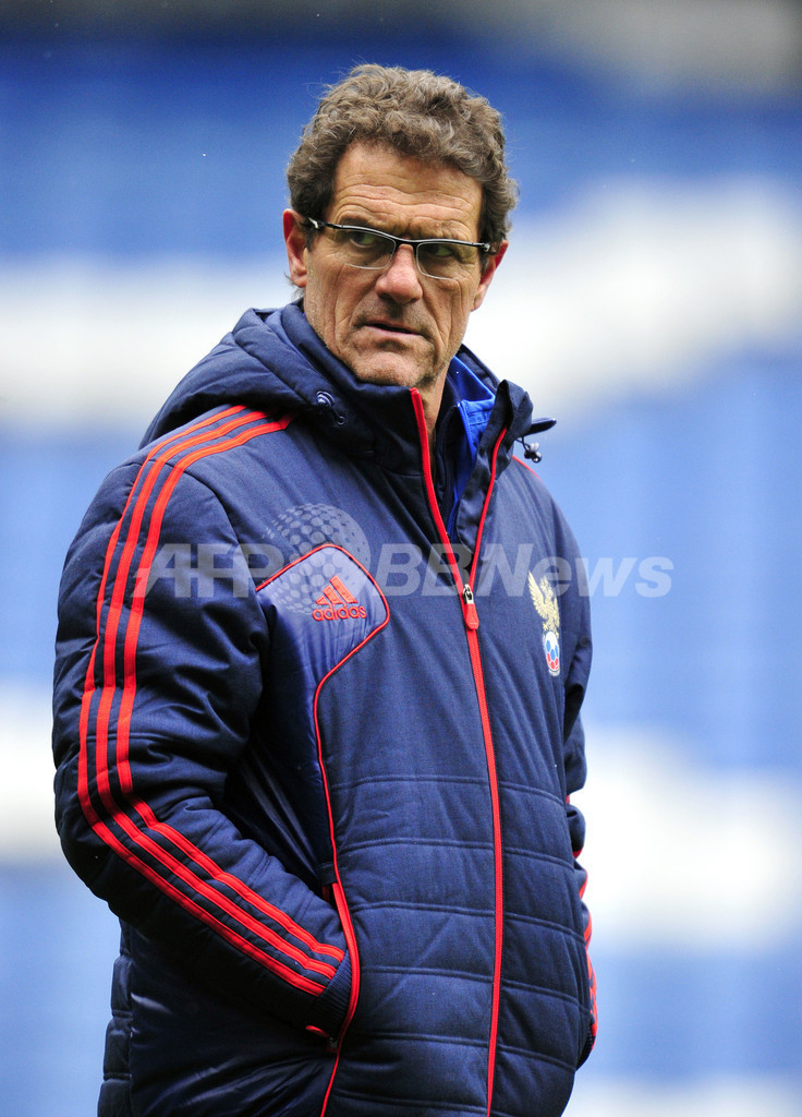 ブラジルとの親善試合で勝利を目指すカペッロ監督