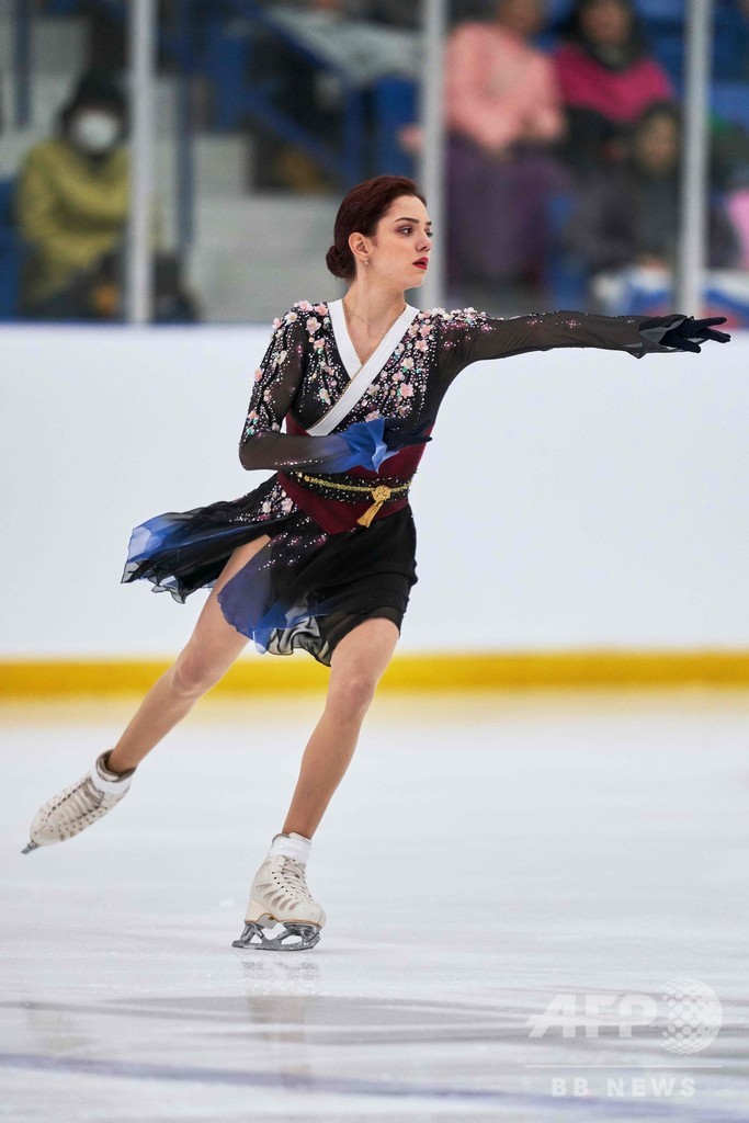 紀平梨花が優勝、メドベデワは2位 オータム・クラシック