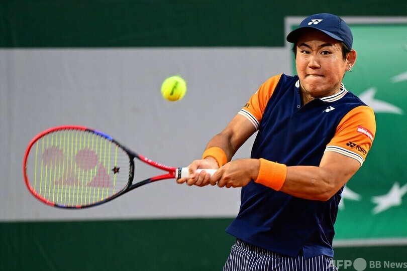 西岡良仁、全仏OP8強入り逃す 世界49位にストレート負け