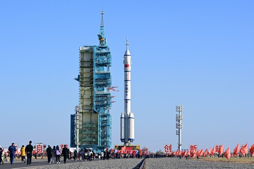 中国有人宇宙船「神舟19号」、30日未明打ち上げへ