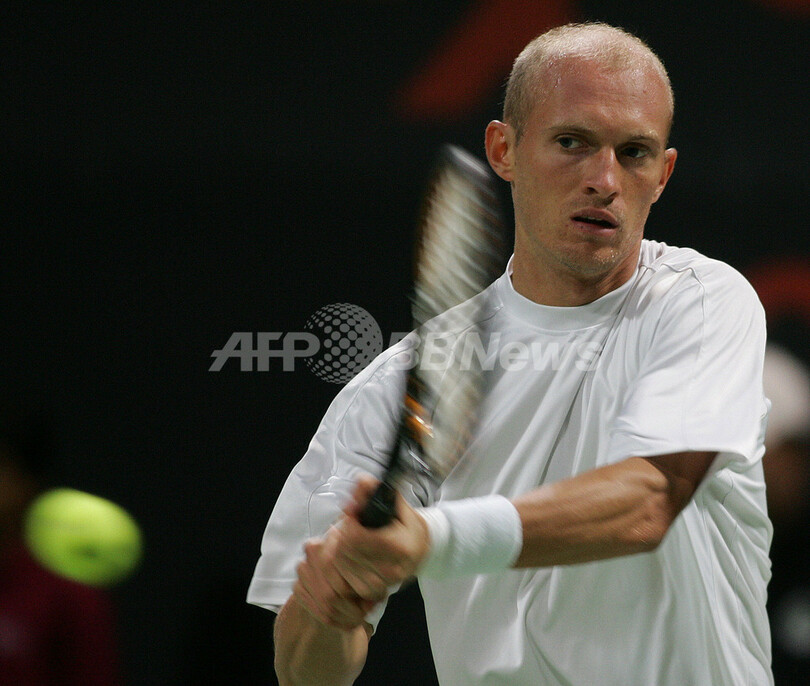 ＜男子テニス・カタール・エクソン・モービル・オープン 2007＞マレー ダビデンコを破り決勝進出を決める - カタール