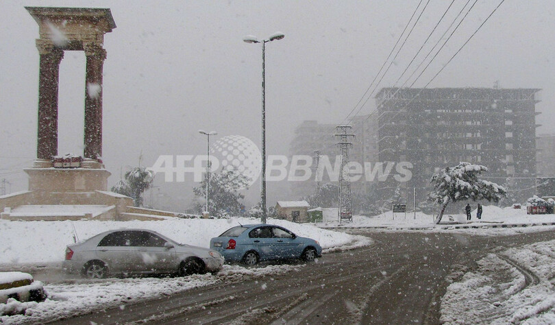 中東大荒れ、豪雪・豪雨で11人死亡