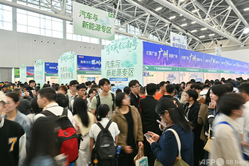 AI自作の就活ツール……AIが変えた春の採用シーズン