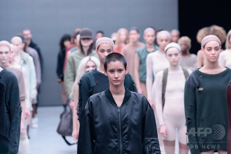  2011年のイギリス暴動から着想、「カニエ・ウェスト×アディダス オリジナルス」15/16年秋冬