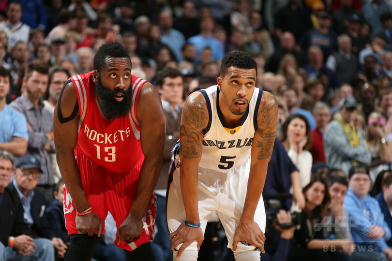 スミス加入のロケッツ、グリズリーズ下し西の3位に