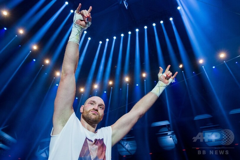 フューリー、「性差別」と批判受けた自身の発言を擁護