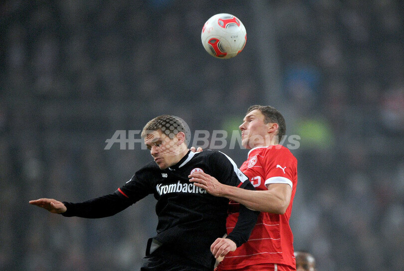 乾先発のフランクフルト、デュッセルドルフに敗れる