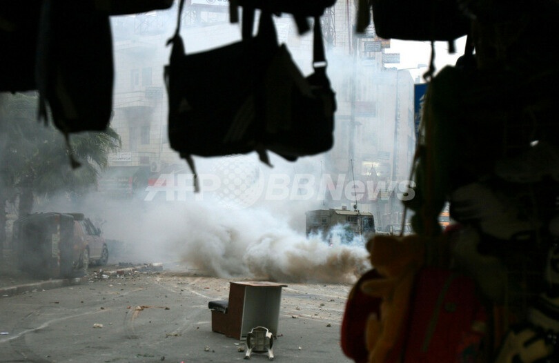 ＜イスラエル軍パレスチナ進攻＞ラマラで作戦展開、死傷者24人以上 - パレスチナ自治区