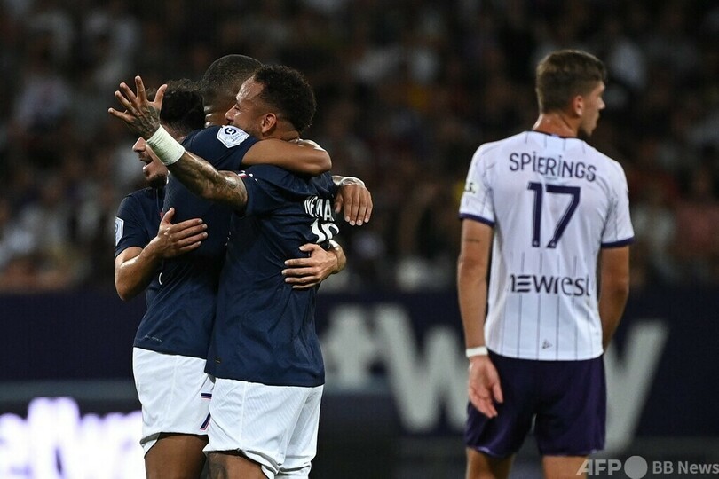 伊東純也が2戦連続のゴール PSG快勝で首位キープ