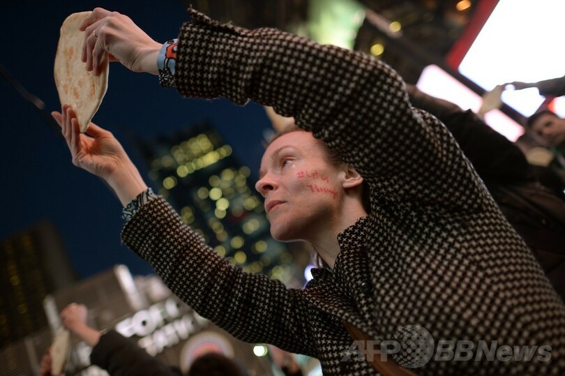 米NYに突如現れたピタパン集団、シリアに連帯示す