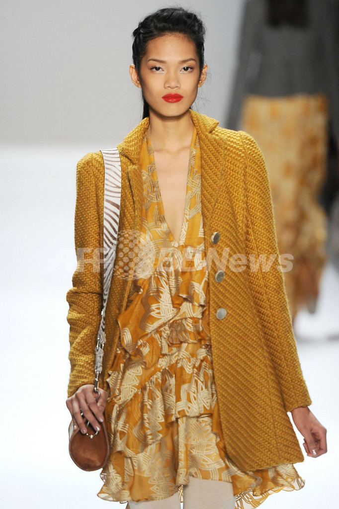 狙いは中国市場、高級ブランドがアジア系モデルを積極起用