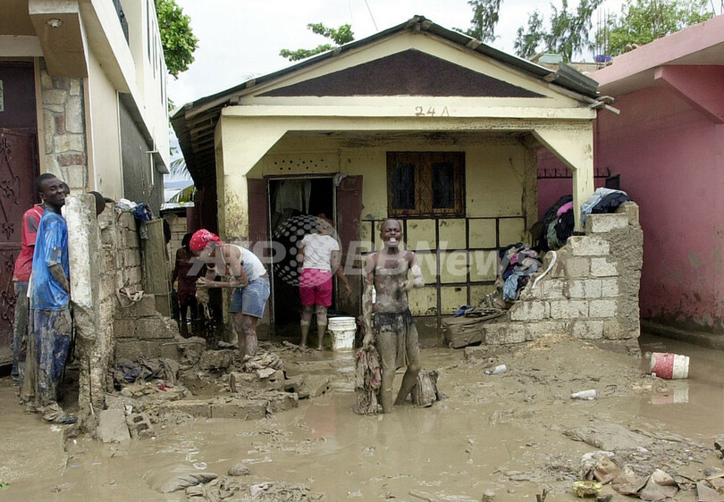 ハリケーン「アイク」、カリブ海諸島を直撃