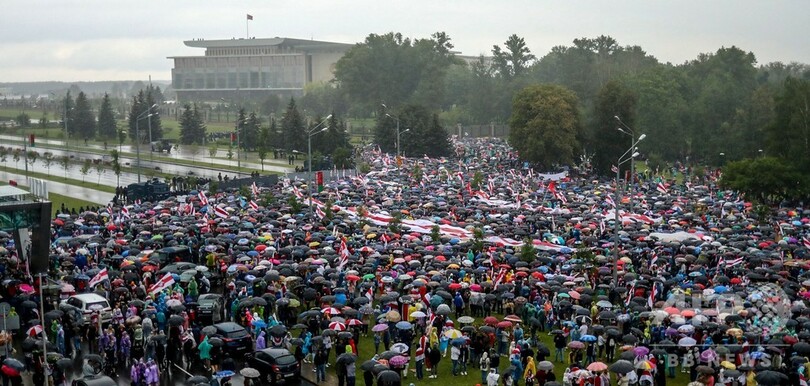 4週連続の大規模デモ、10万人超参加か ベラルーシ首都