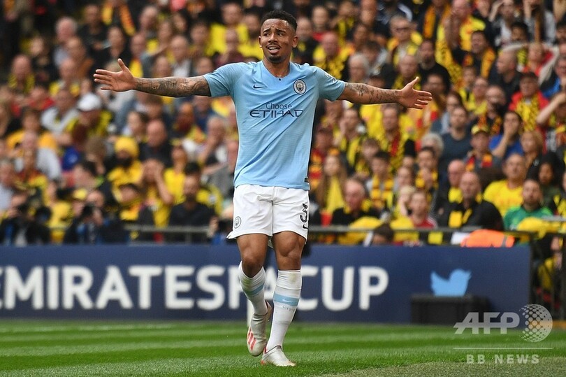 「CL制覇より困難」、FA杯6発大勝のマンCが史上初の英3冠