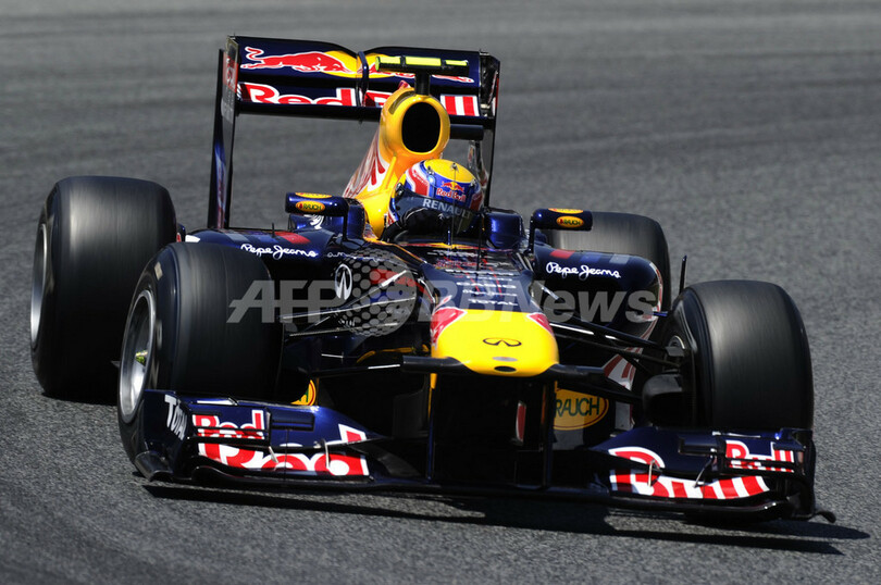 ウェーバーがポールポジション獲得 小林は14番手、F1バルセロナGP