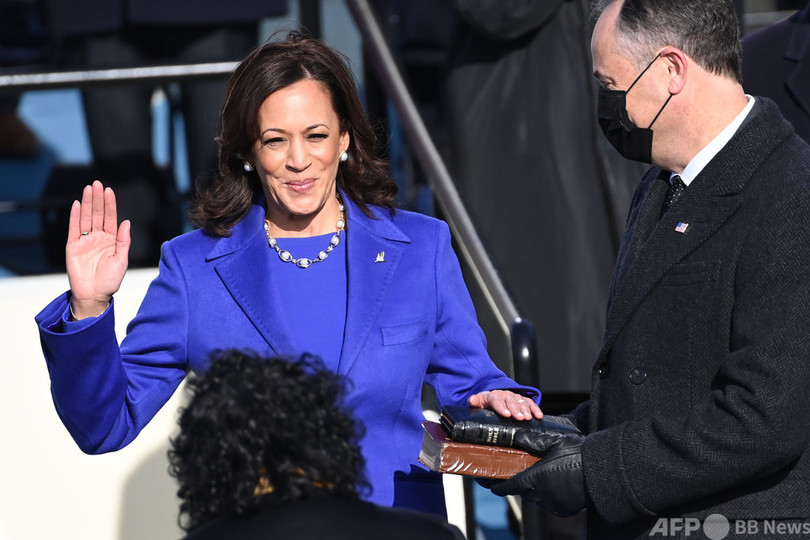 写真特集 巨大な聖書にガガのドレス 米大統領就任式の見どころ 写真36枚 国際ニュース Afpbb News