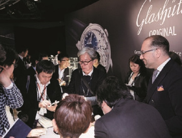 知られざる歴史に興味津々 # GLASHÜTTE ORIGINAL / グラスヒュッテ・オリジナル 知られざる歴史に興味津々 # GLASHÜTTE ORIGINAL / グラスヒュッテ・オリジナル